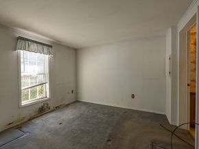 21 Fox Run, Brookfield MA 01506