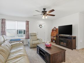 9 Lily Lane, Templeton MA 01436