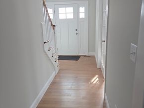 138 Elm St, Uxbridge MA 01569