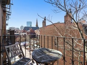 102 Charles St C, Boston MA 02114