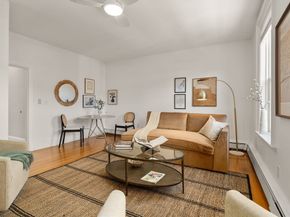 102 Charles St C, Boston MA 02114