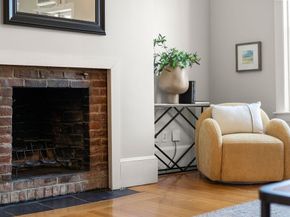 102 Charles St C, Boston MA 02114