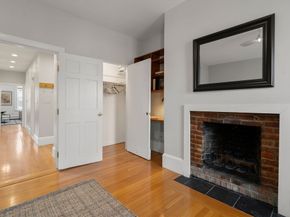 102 Charles St C, Boston MA 02114