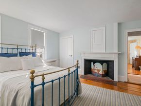 45 School St, Manchester MA 01944