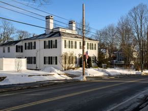 45 School St, Manchester MA 01944