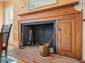 45 School St, Manchester MA 01944