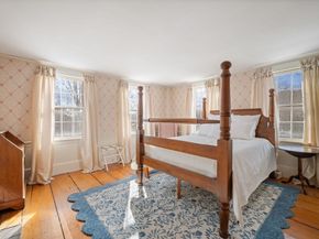 45 School St, Manchester MA 01944