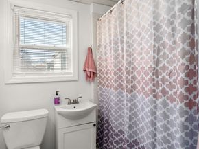 203 Winthrop Shore Dr 2, Winthrop MA 02152