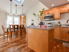 50 Sophia Dr, Worcester MA 01607