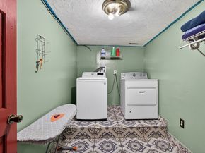 28 Clinton St, Brockton MA 02302