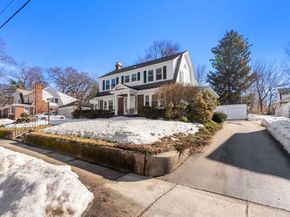 17 Brigham Rd, Framingham MA 01702
