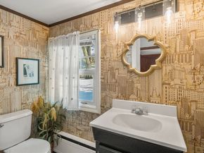 17 Brigham Rd, Framingham MA 01702