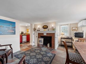 1 High St, Rockport MA 01966