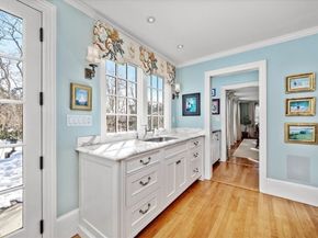 39 Bay Pond Rd, Duxbury MA 02332
