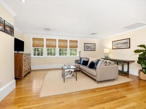 39 Bay Pond Rd, Duxbury MA 02332
