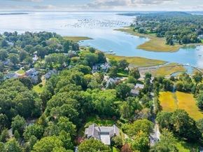 39 Bay Pond Rd, Duxbury MA 02332