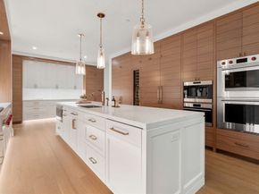 45 Temple St 312, Boston MA 02114
