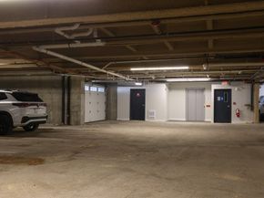 1721 Centre St 402, Boston MA 02132