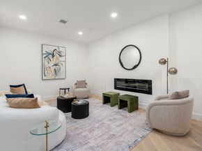 16 Stearns 207, Wellesley MA 02482