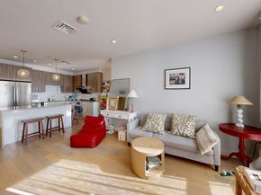 50 Symphony Rd 402, Boston MA 02115