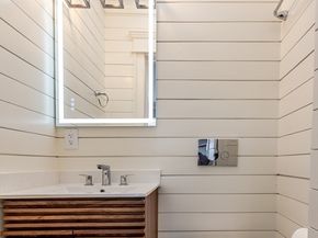 79 Huron Cir, Boston MA 02124