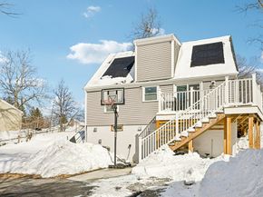 1012 Main St, Leominster MA 01453