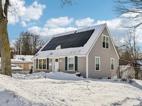 1012 Main St, Leominster MA 01453