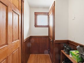 469 Loring Ave, Salem MA 01970