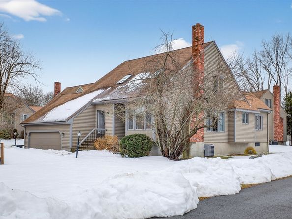 72 Copperwood Dr 72, Stoughton MA 02072