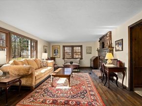 9 Cyndy Ln, Millbury MA 01527
