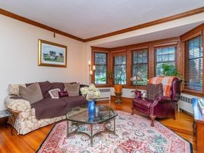 27 Richwood St, Boston MA 02132