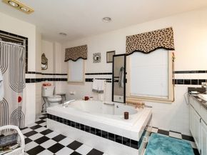 27 Richwood St, Boston MA 02132