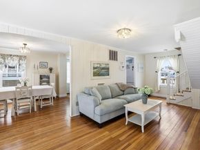 137 Hampton Cir, Hull MA 02045