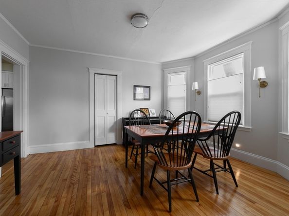 7 Connecticut Ave 1, Somerville MA 02145