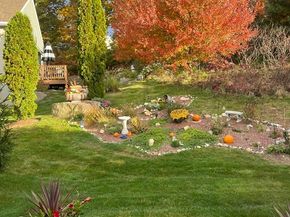 4 Hawthorne Path 4, Milford MA 01757