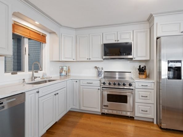 13 Rowe Point 13, Rockport MA 01966