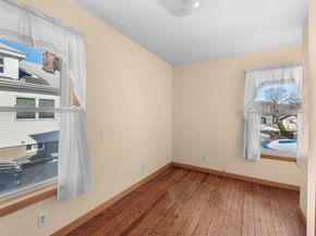30 Fair Oaks Ave, Lynn MA 01904