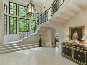 15 Claridge Drive, Weston MA 02493