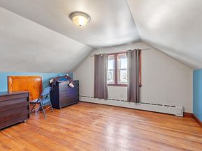 38 Garnet St, Worcester MA 01607