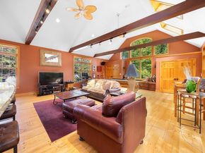 2 Langlee Rd, Hingham MA 02043