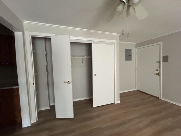 180 Main Street 6305, Bridgewater MA 02324