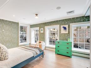 32 Derne St 2C, Boston MA 02114