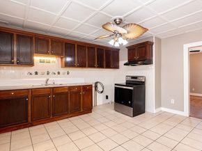 406-408 Court St, Plymouth MA 02360