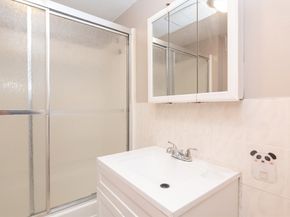 406-408 Court St, Plymouth MA 02360