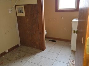 21 Bolton Street, Worcester MA 01604