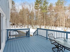 278 Oakham Rd, Barre MA 01005