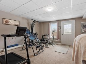 278 Oakham Rd, Barre MA 01005