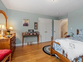 278 Oakham Rd, Barre MA 01005