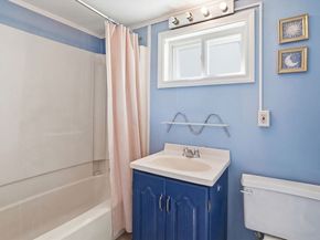 1080 Shirley St, Winthrop MA 02152