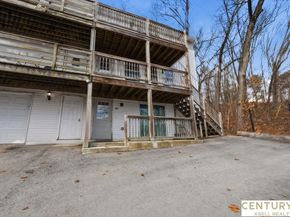5 Swan Ave B, Worcester MA 01602